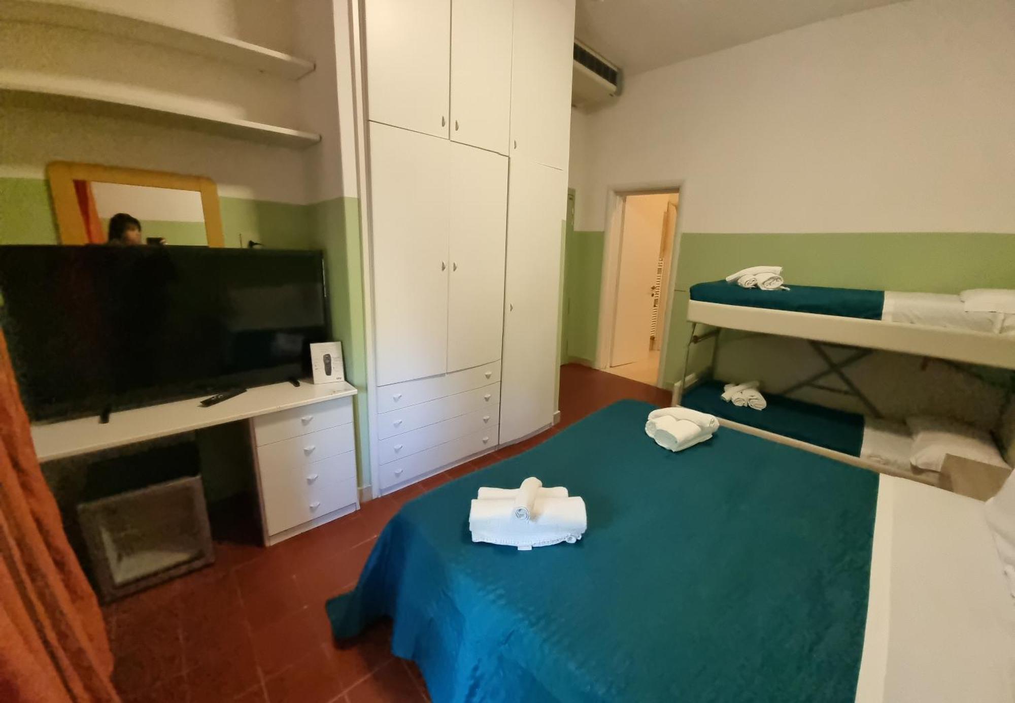 Hotel K2 Cervia 3 Stelle Sup Exteriör bild